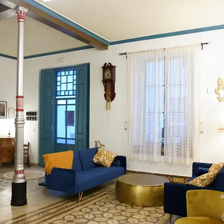 La Tienda Nueva